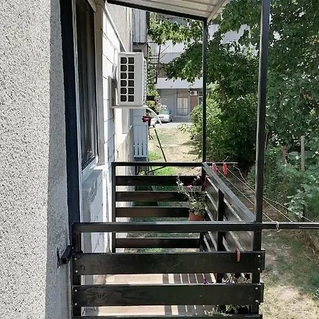 Dora Διαμέρισμα *