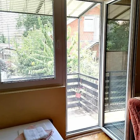 Dora Διαμέρισμα